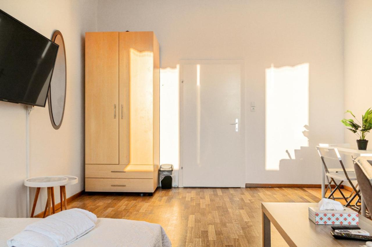 Joyful 2Br Apt. @ Millenium Tower And The Danube Viena Exterior foto